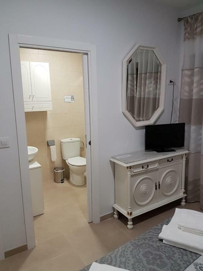 Apartamentos Hela Arjona Zewnętrze zdjęcie