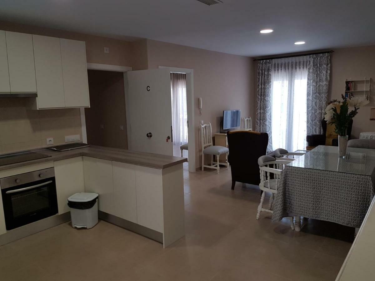 Apartamentos Hela Arjona Zewnętrze zdjęcie